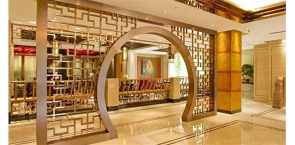 不銹鋼屏風(fēng)專業(yè)制作，為您提供一站式服務(wù)！