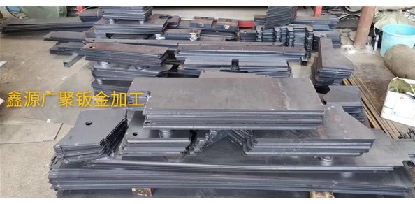 不同的不銹鋼金屬材料使用哪種切割方式較好？